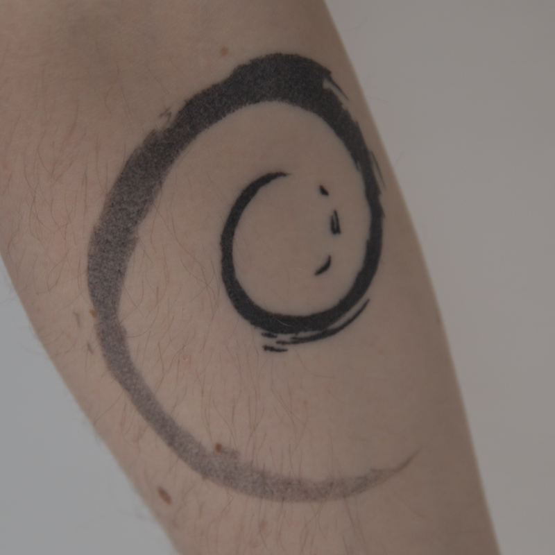 Debian Tetování